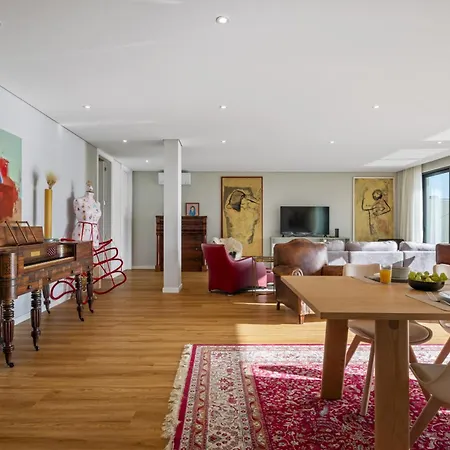 別荘 Art House - By Wehost フンシャル