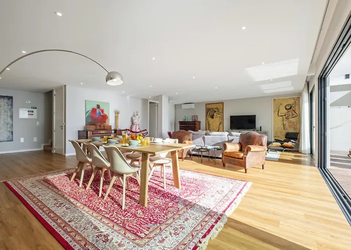 Art House - By Wehost フンシャル