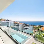 Art House - By Wehost *