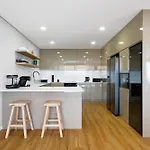 Art House - By Wehost