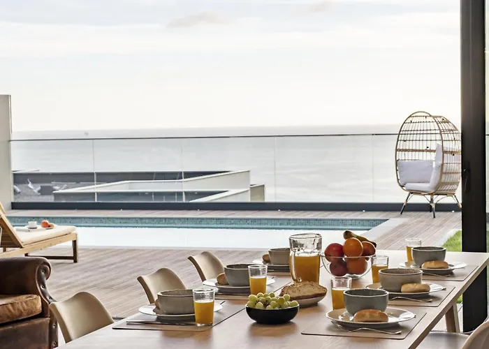 Art House - By Wehost *