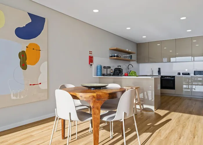 Art House - By Wehost *