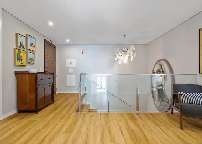 펜션 Art House - By Wehost 푼샬